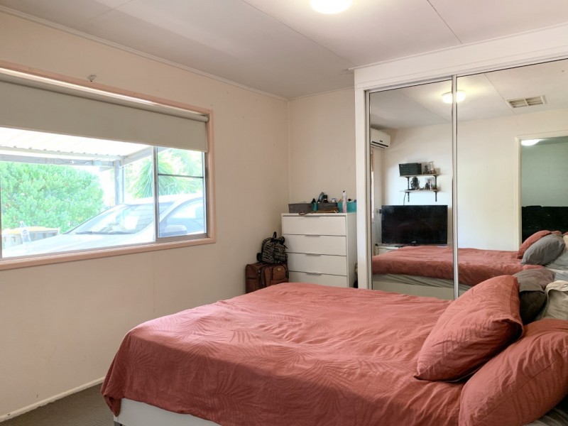 21 Archer Drive, Moranbah QLD 4744