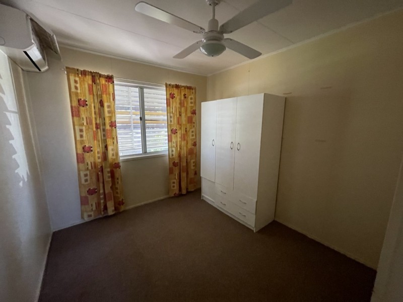 7 Mackay Street, Moranbah QLD 4744