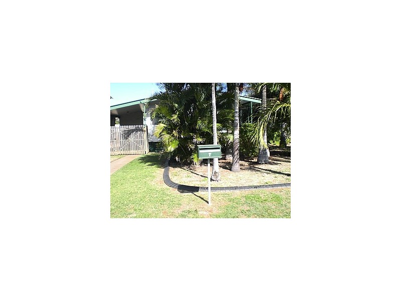 7 Mackay Street, Moranbah QLD 4744