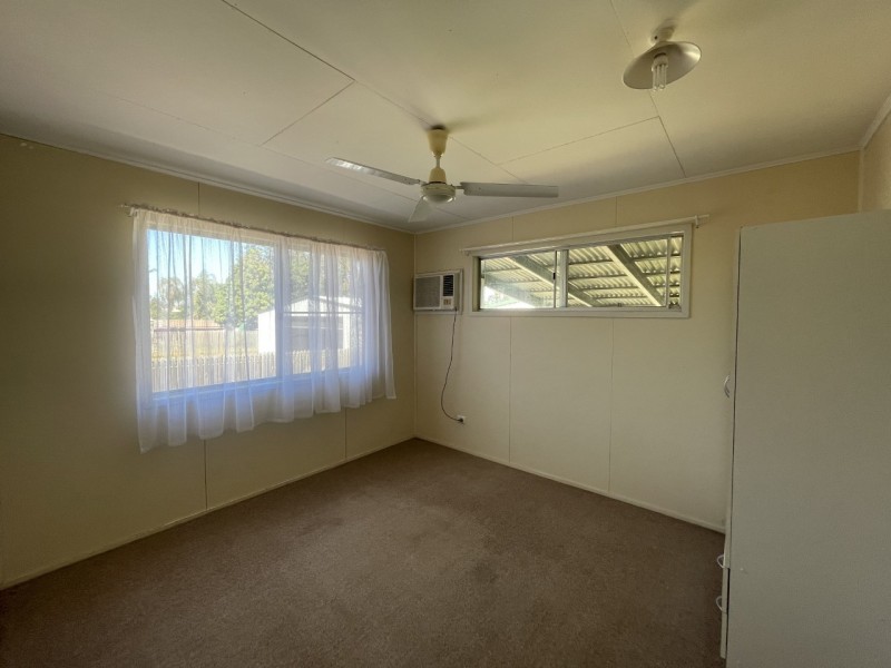7 Mackay Street, Moranbah QLD 4744