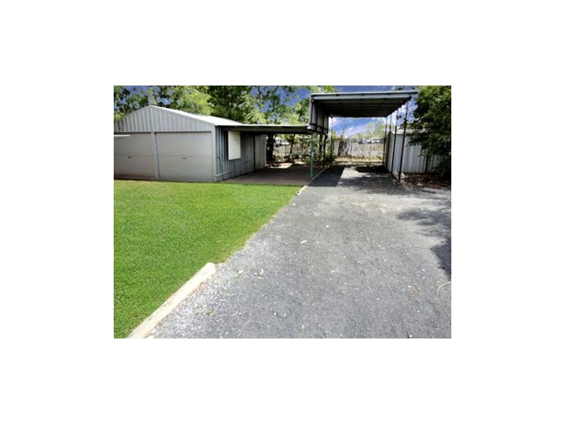 3 Lenton Street, Dysart QLD 4745