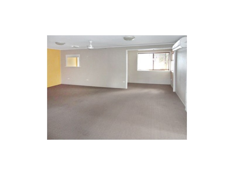 3 Lenton Street, Dysart QLD 4745