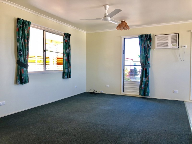 73 Winterer Crescent, Dysart QLD 4745