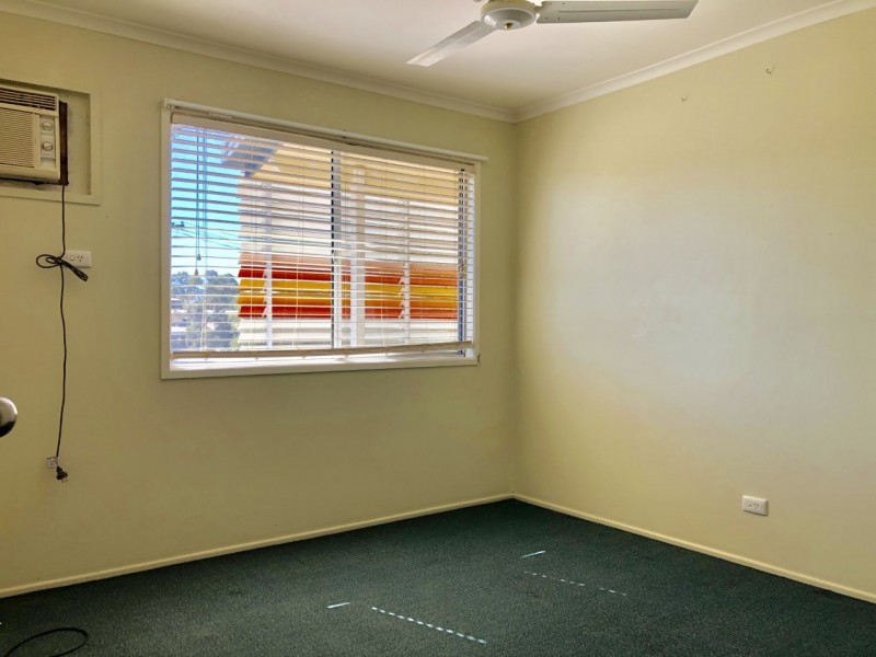 73 Winterer Crescent, Dysart QLD 4745