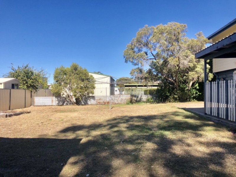 73 Winterer Crescent, Dysart QLD 4745