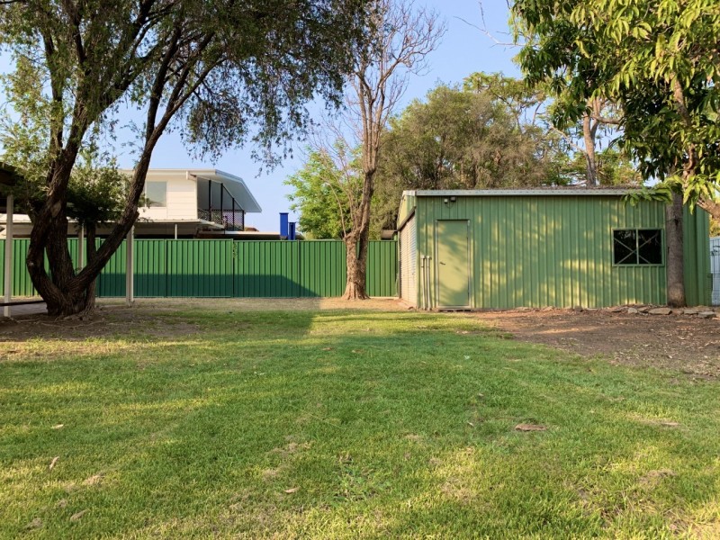 19 Brock Crescent, Dysart QLD 4745