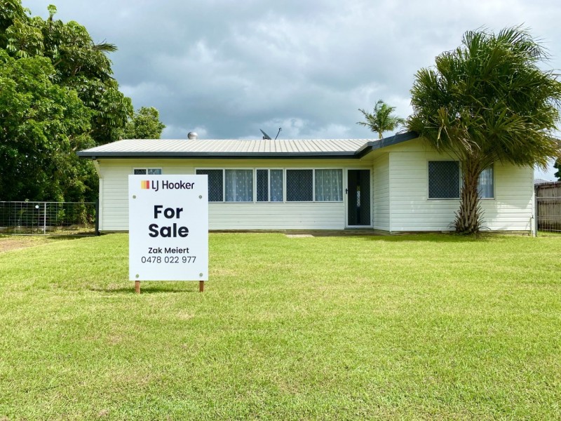 27 Cemetery Road, Sarina QLD 4737