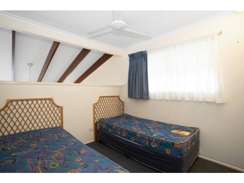 18/26 Bourke Street, Blacks Beach QLD 4740