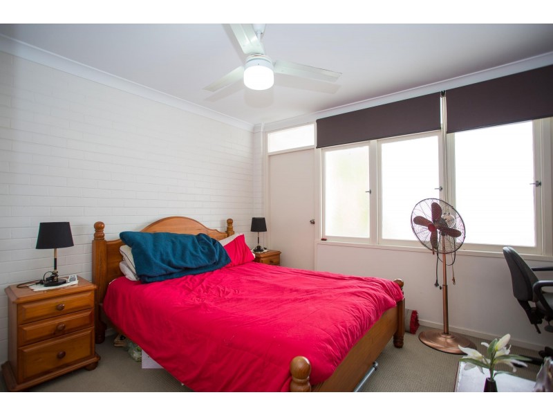 2/331 Shakespeare Street, Mackay QLD 4740