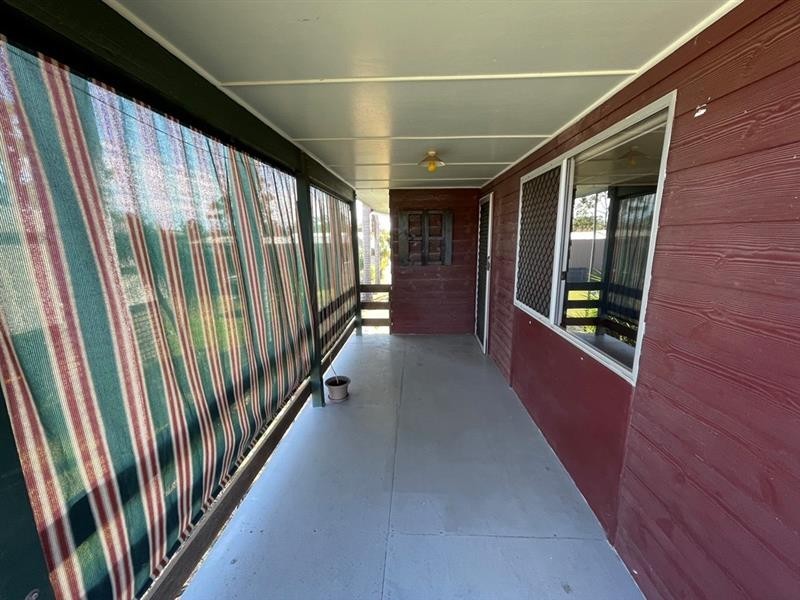 14 Brock Crescent, Dysart QLD 4745