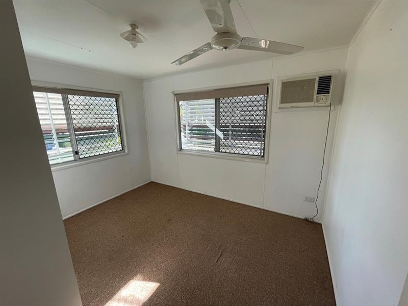 14 Brock Crescent, Dysart QLD 4745