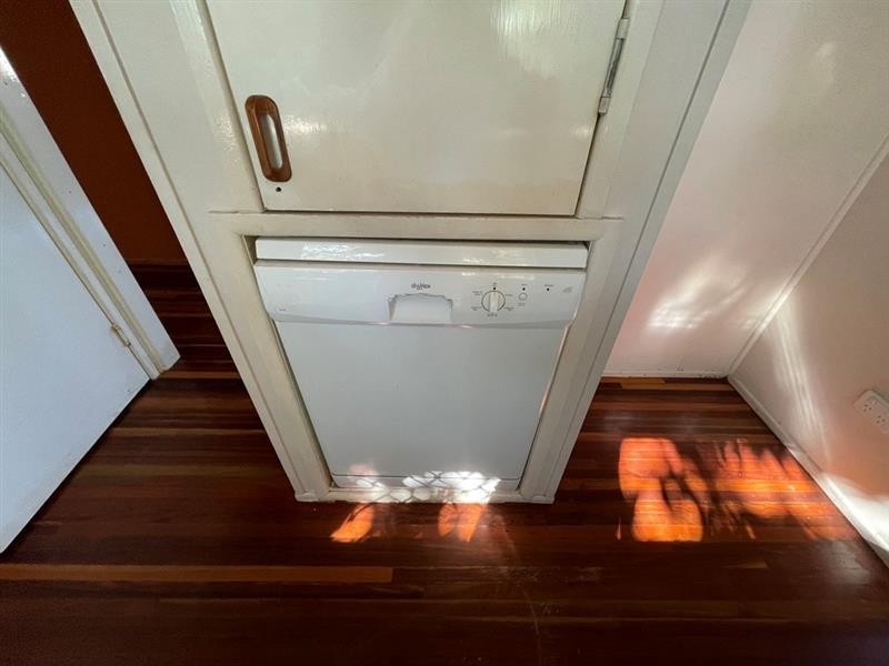 14 Brock Crescent, Dysart QLD 4745