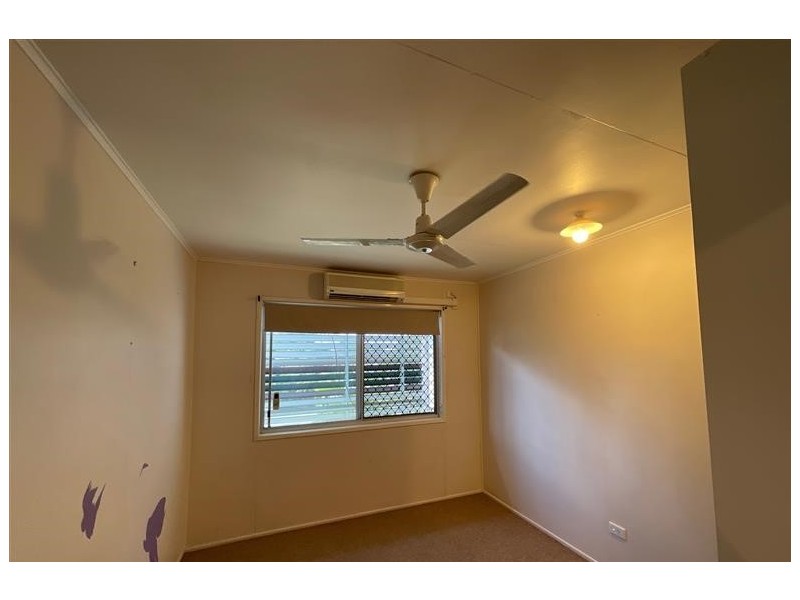 14 Brock Crescent, Dysart QLD 4745