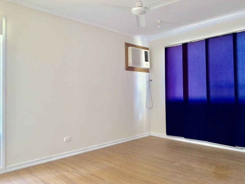 25 Yeates Street, Moranbah QLD 4744