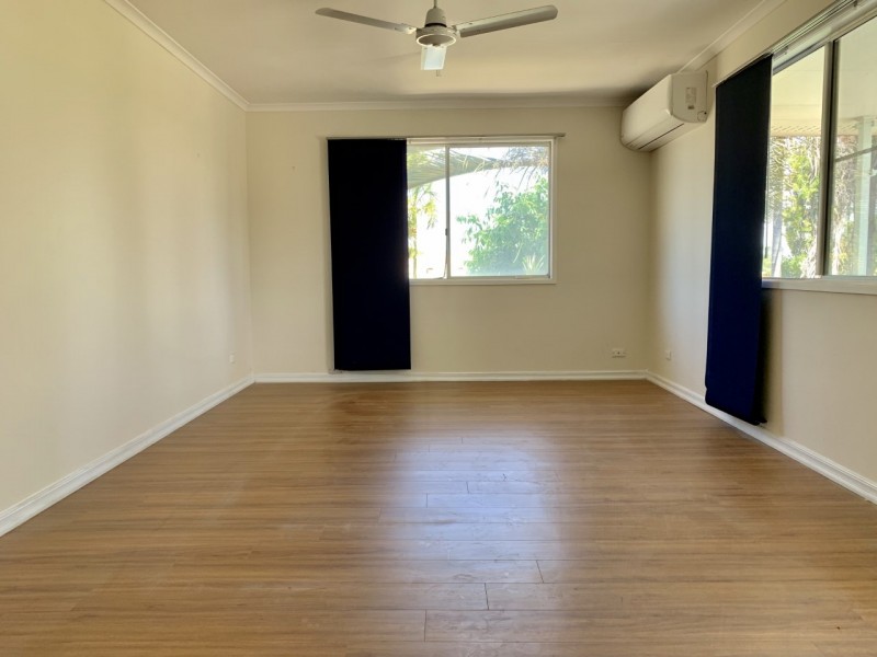 25 Yeates Street, Moranbah QLD 4744