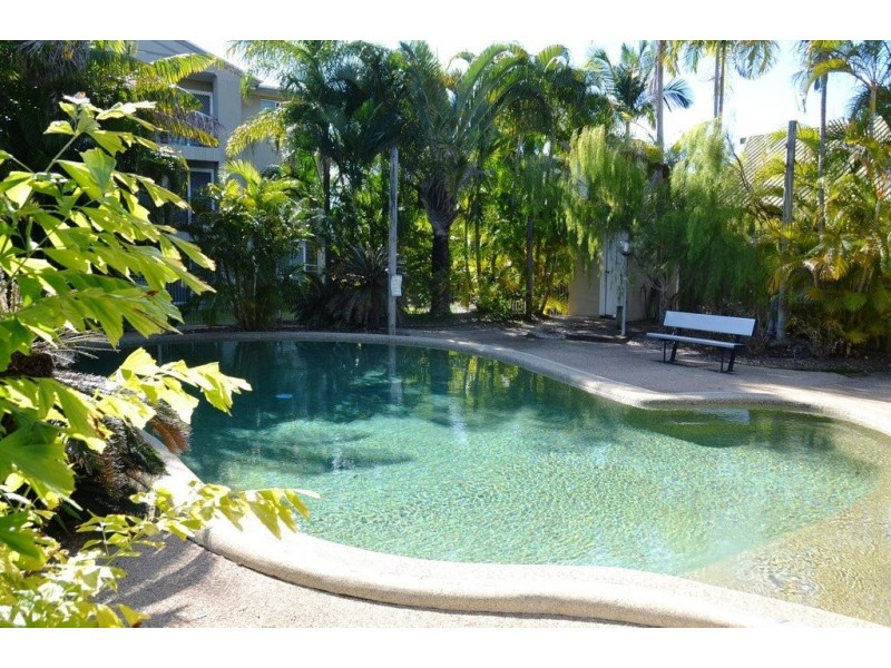 2/11 Bridge Road (Egret Block), East Mackay QLD 4740