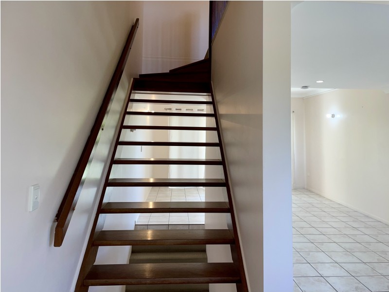 2/11 Bridge Road (Egret Block), East Mackay QLD 4740