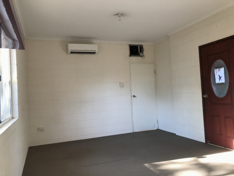 11 Watkins Street, Moranbah QLD 4744