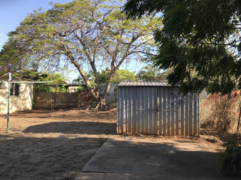11 Watkins Street, Moranbah QLD 4744