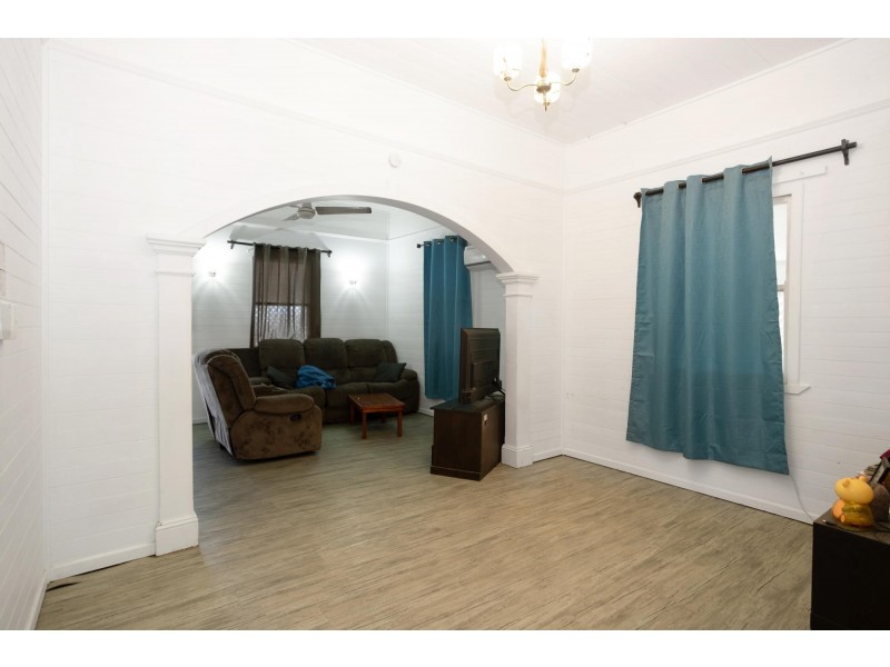 5 Byron Street, Mackay QLD 4740