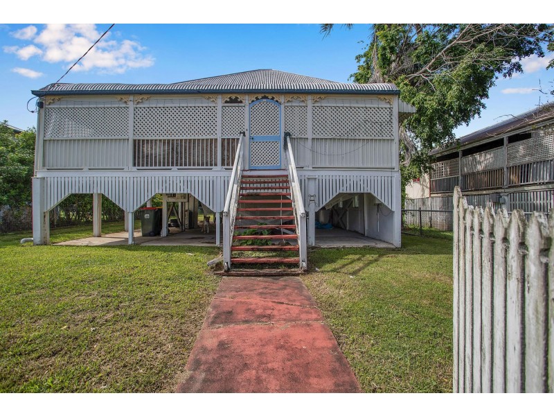 5 Byron Street, Mackay QLD 4740