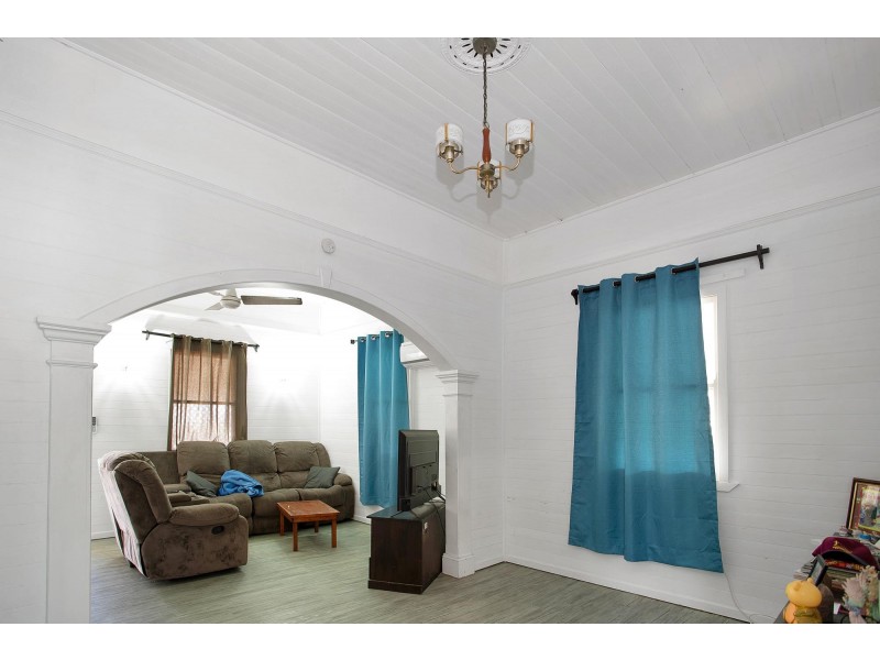 5 Byron Street, Mackay QLD 4740