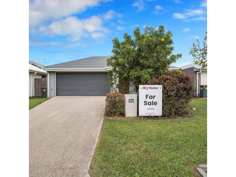 7 Tiller Street, Bucasia QLD 4750
