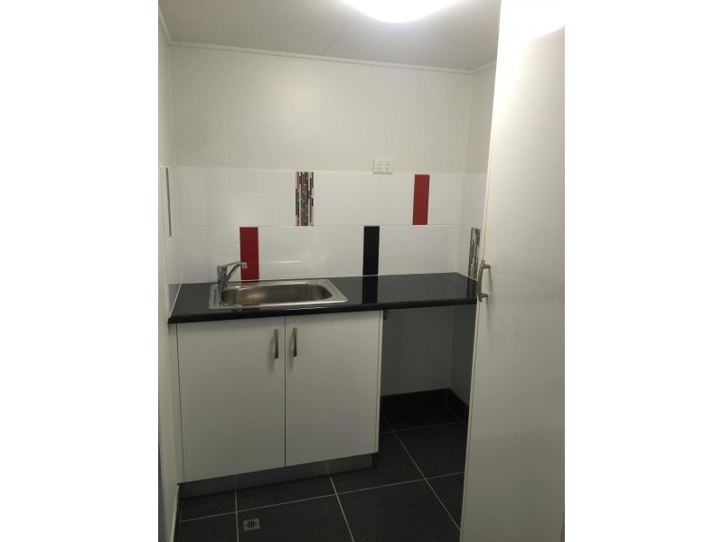 99 Waverley Street, Bucasia QLD 4750