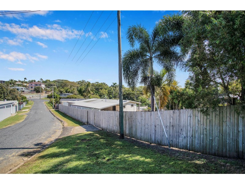 4 Pollock Street, North Mackay QLD 4740