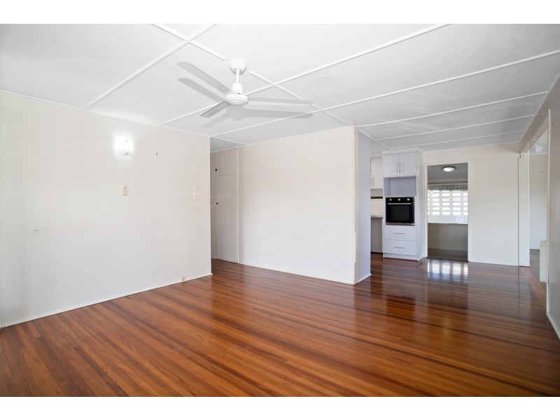 4 Pollock Street, North Mackay QLD 4740