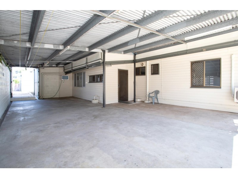 4 Pollock Street, North Mackay QLD 4740