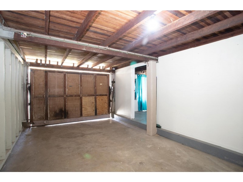 4 Pollock Street, North Mackay QLD 4740