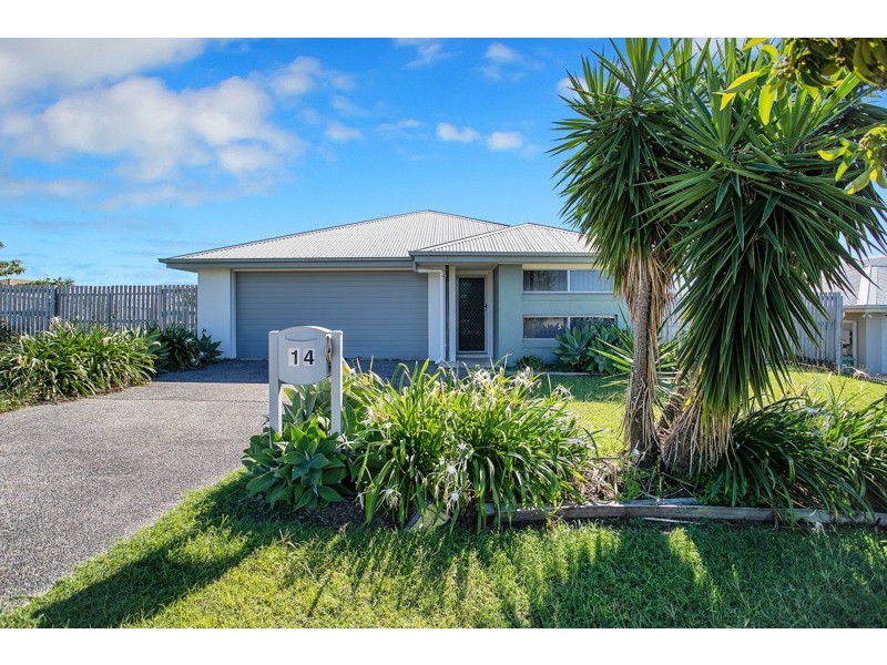 14 Hawkins Street, Bucasia QLD 4750