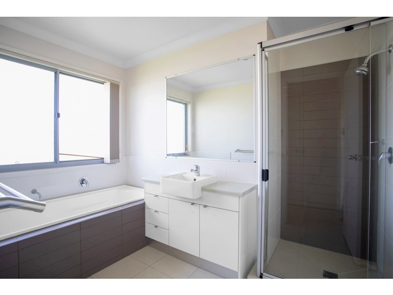 14 Hawkins Street, Bucasia QLD 4750