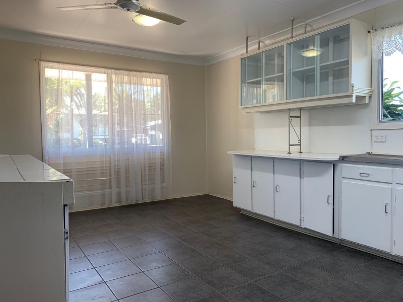 31 Oxley Drive, Moranbah QLD 4744