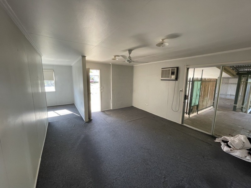 50 Beardmore Cres, Dysart QLD 4745