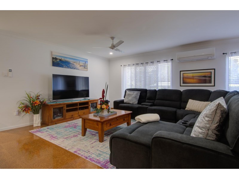 5 Rosemarie Court, Armstrong Beach QLD 4737