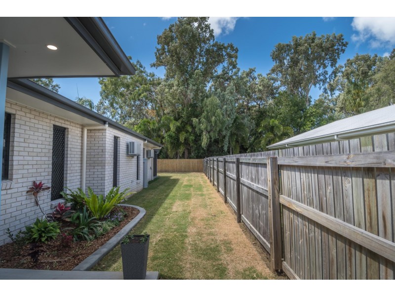 5 Rosemarie Court, Armstrong Beach QLD 4737