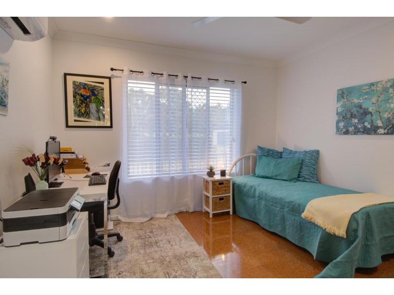 5 Rosemarie Court, Armstrong Beach QLD 4737