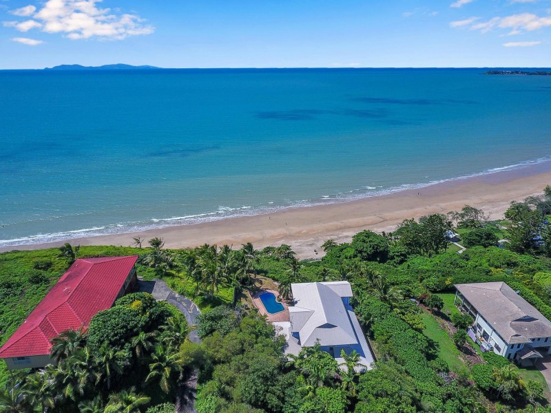 4 Ian Wood Drive, Dolphin Heads QLD 4740