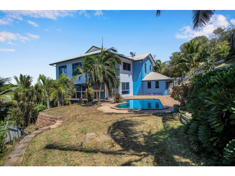 4 Ian Wood Drive, Dolphin Heads QLD 4740
