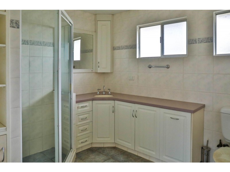 11 Renier Crescent, Moranbah QLD 4744