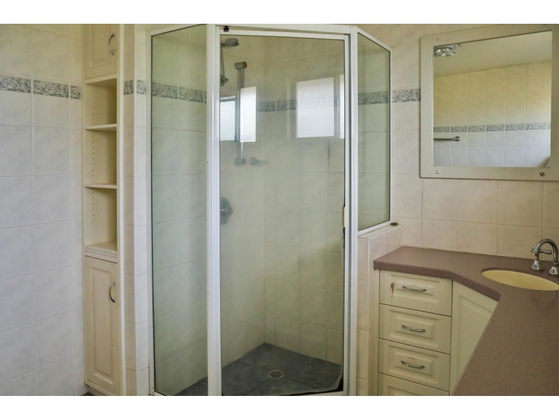 11 Renier Crescent, Moranbah QLD 4744