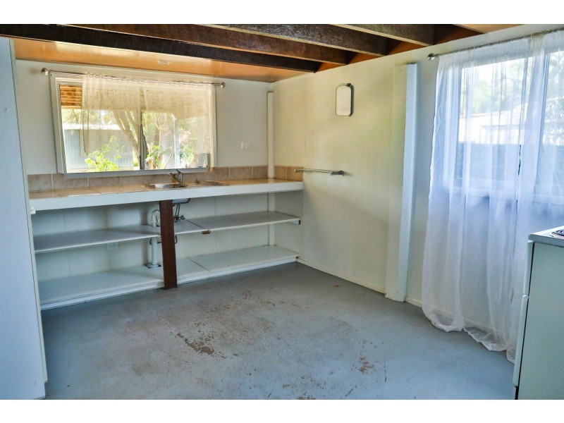 11 Renier Crescent, Moranbah QLD 4744