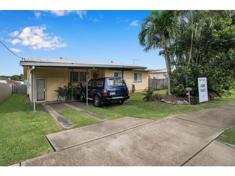 4 Hill End Road, Glenella QLD 4740