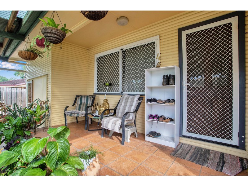 4 Hill End Road, Glenella QLD 4740