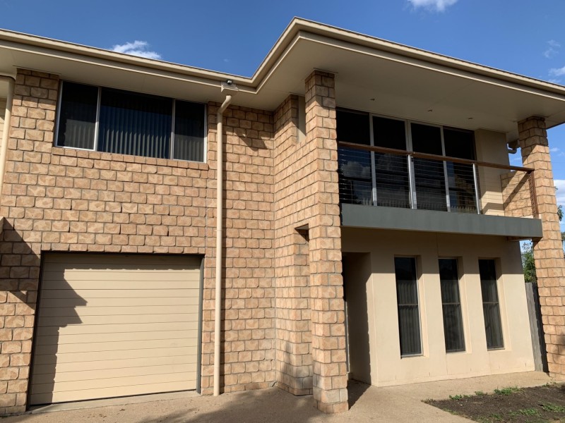 25B Norton Court, Moranbah QLD 4744