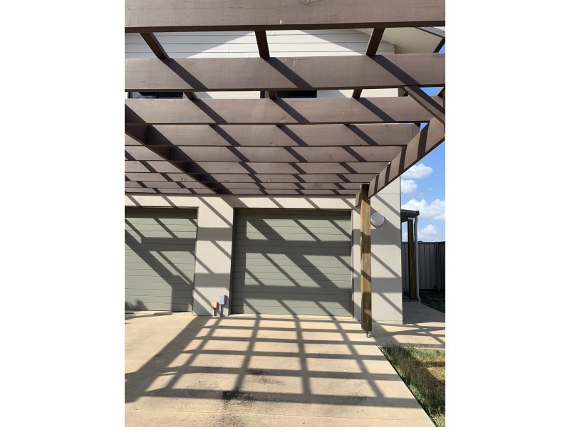 4/11 MacPherson Street, Moranbah QLD 4744