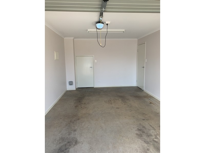 4/11 MacPherson Street, Moranbah QLD 4744