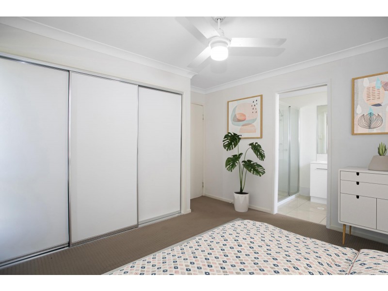 48 Donovan Street, Blacks Beach QLD 4740